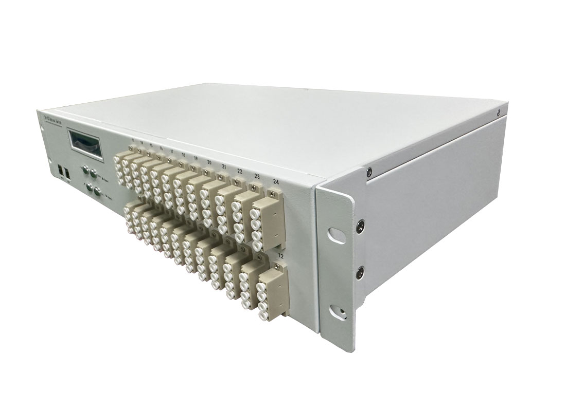 32×32 機架式矩陣光開關(guān) - 廣西科毅光通信