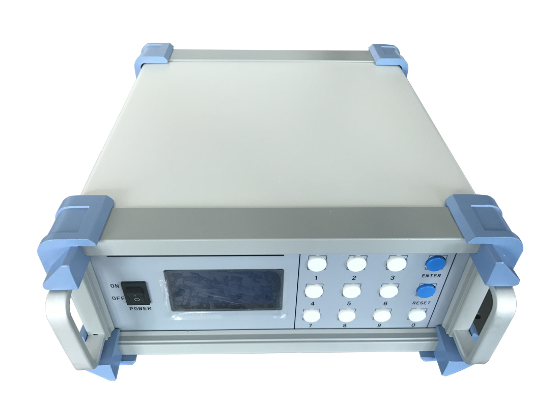 1×2 臺式保偏光開關(guān) - 廣西科毅光通信