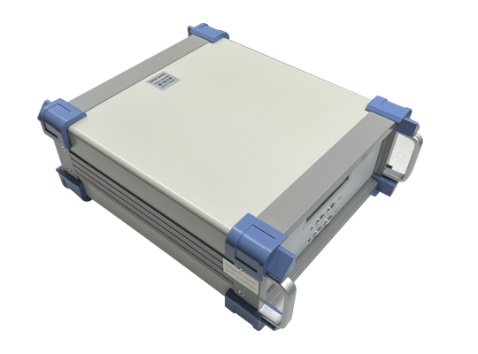 1×8 臺式保偏光開關(guān) - 廣西科毅光通信